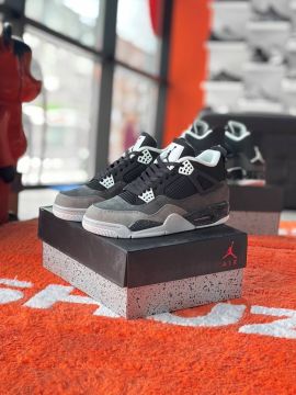 Air Jordan 4 Retro Fear