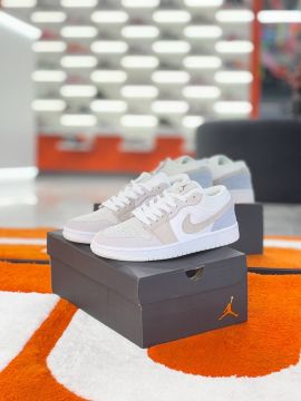 N Jordan 1 low paris