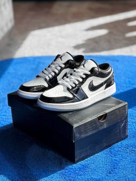 N Jordan 1 low concord