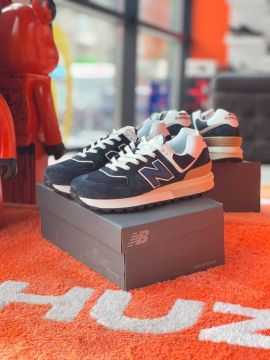 NB 574 Dark blue