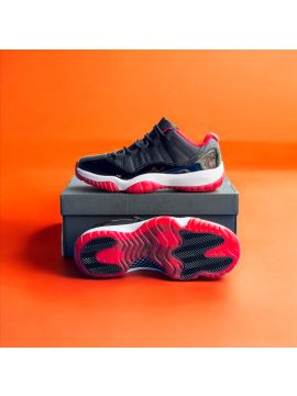 Jordan 11 Bred