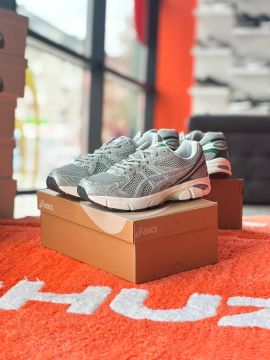 A GT-2160 Seal Grey Jewel Green Asics
